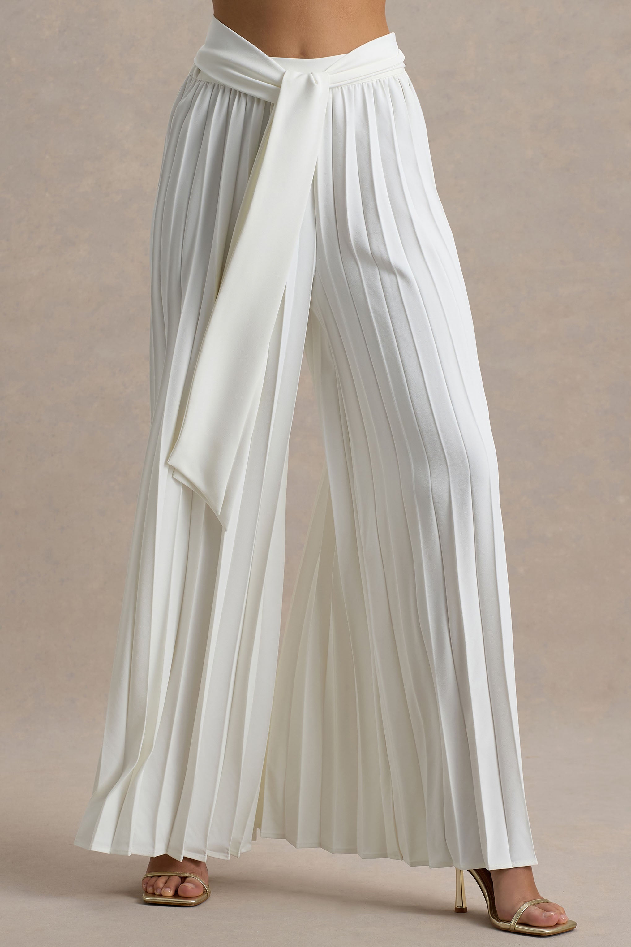 Eclipse | Cream Pleated Wide-Leg Trousers